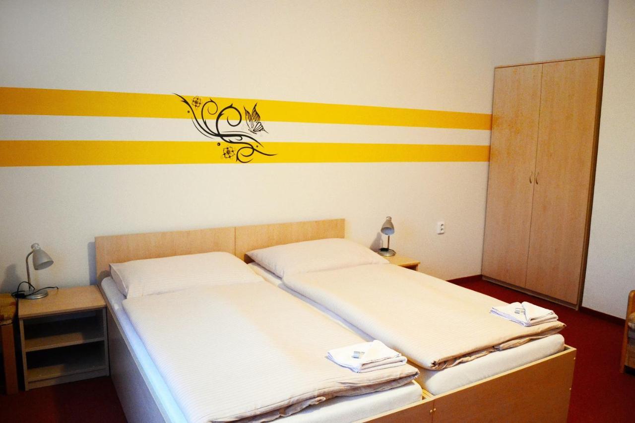 Pension Fontana Poděbrady Oda fotoğraf